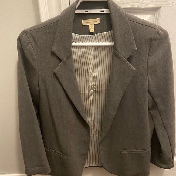 Silence + noise Grey blazer - Picture 1 of 3